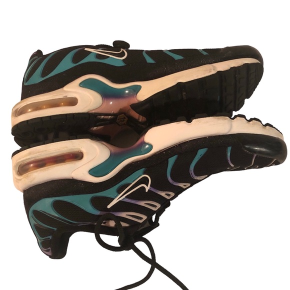 NIKE Tn Air Max “Have a Nike Day” Athletic Sneakers. - Picture 3 of 11